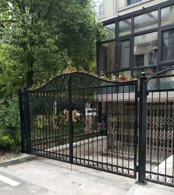 圣聯(lián)香御公館別墅鐵藝圍欄和鐵藝大門(mén) 圣聯(lián)香御公館別墅鐵藝圍欄和鐵藝大門(mén)