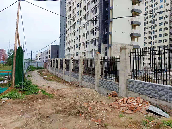 安徽農(nóng)業(yè)職業(yè)學校圍墻欄桿